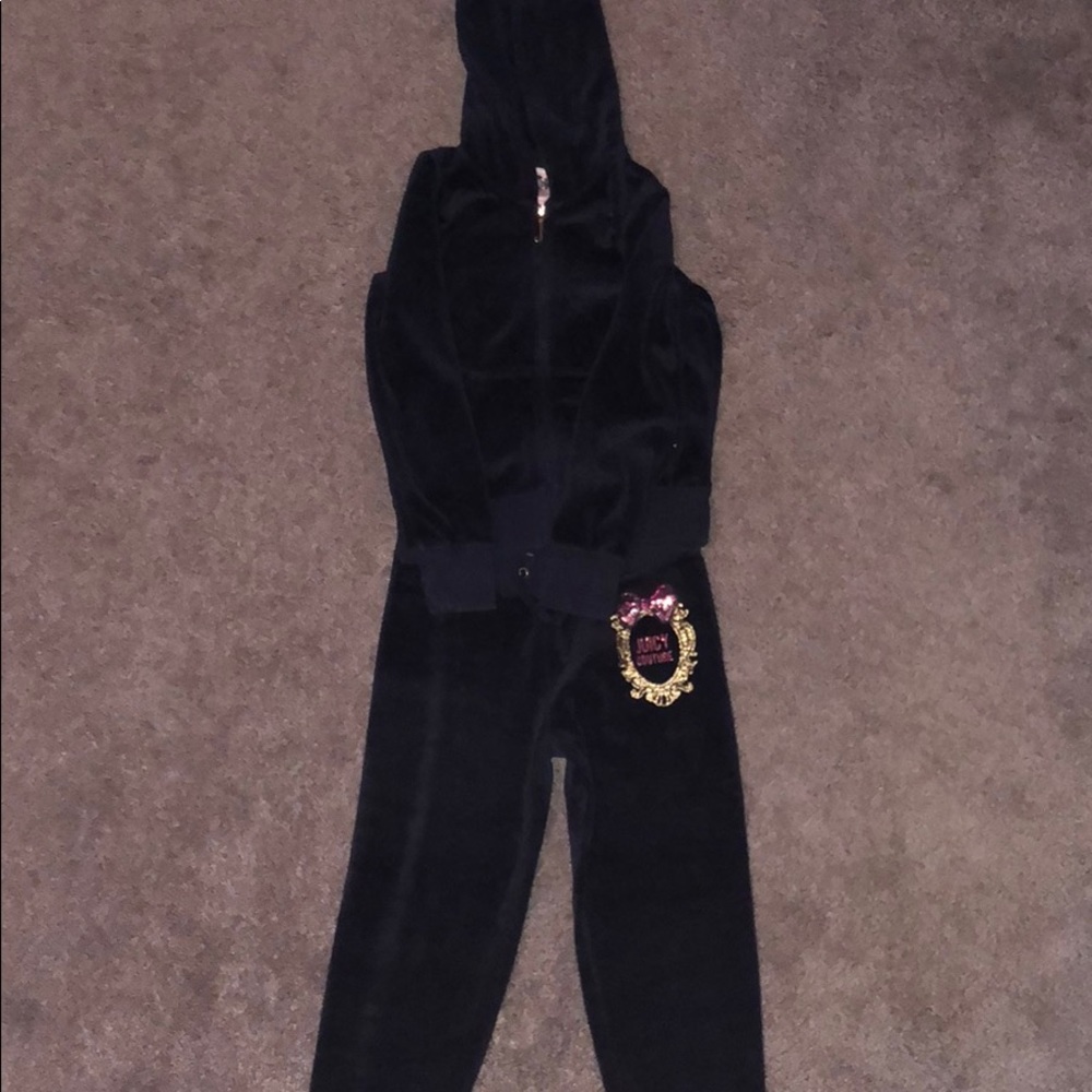 Girls juicy couture pants and zip up jacket